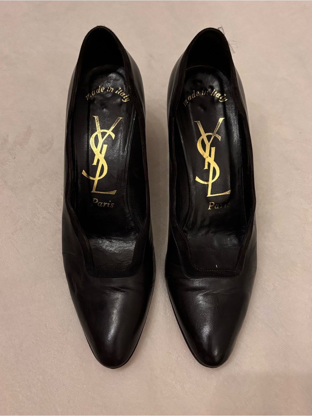 Vintage Yves Saint Laurent Black Pointed-Toe Leather Heels (8.5)